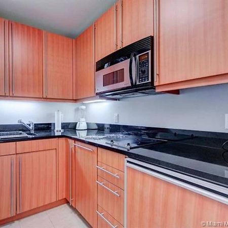 מיאמי Private Condo Hotel At Four Seasons Brickell מראה חיצוני תמונה